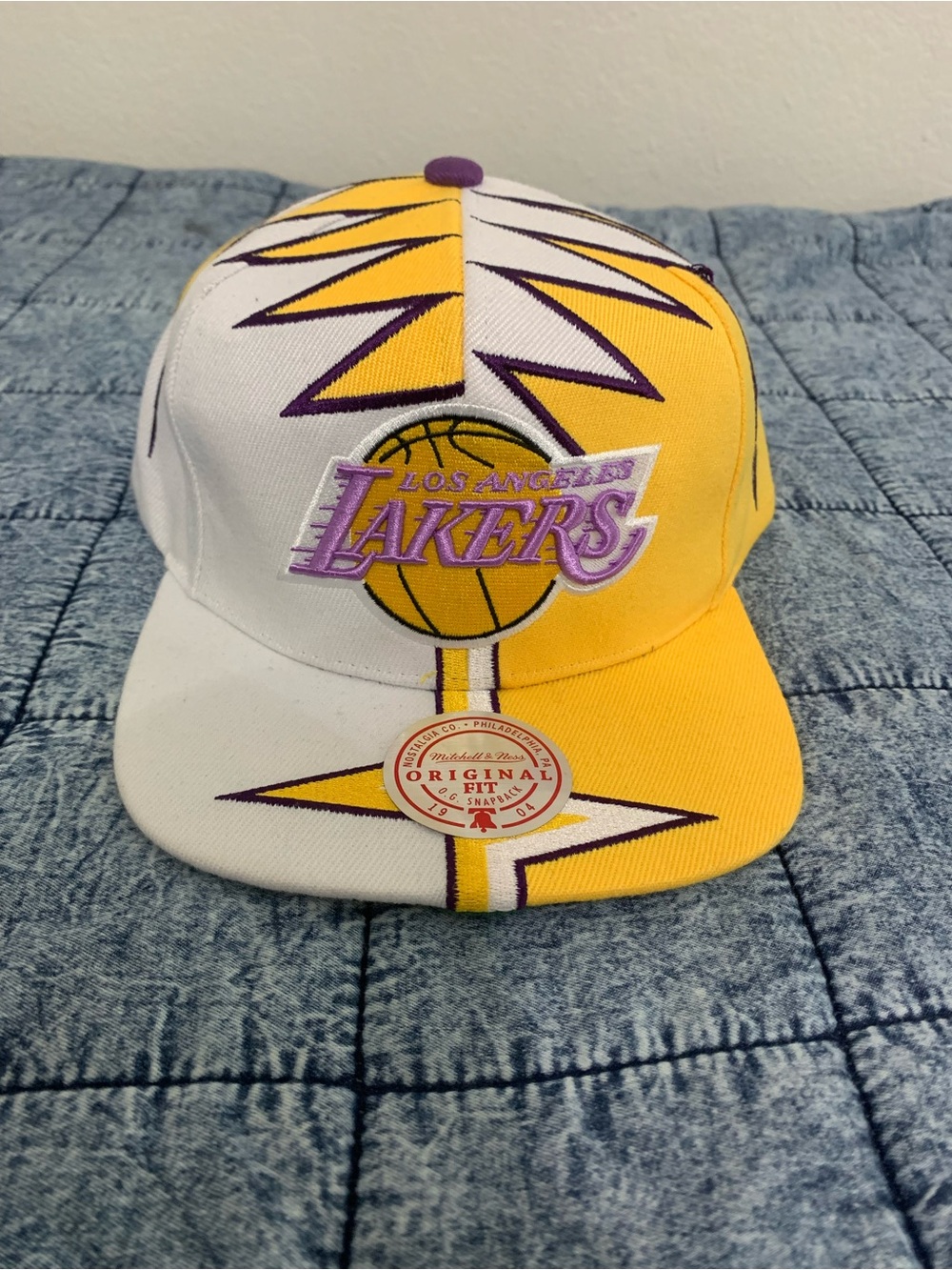 Mitchell & Ness Los Angeles Lakers Yellow White Purple Retro Snapback Hat